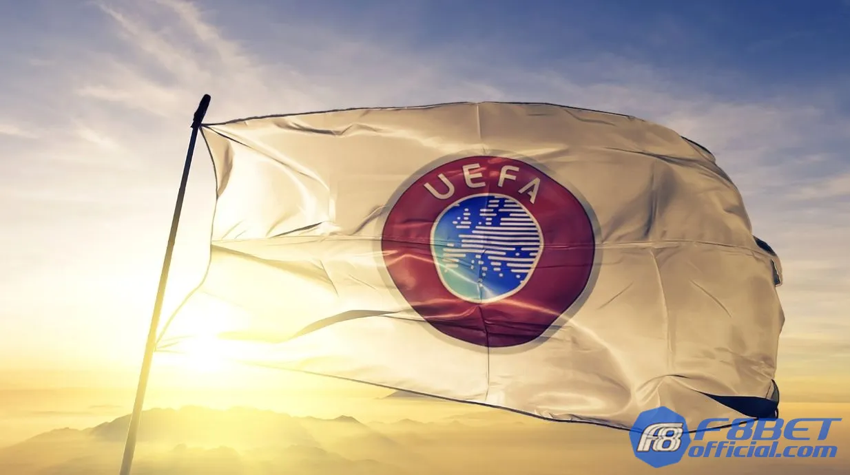 Cúp C3 thuộc UEFA